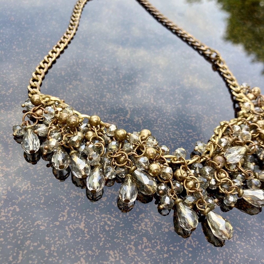Bib collar stone gold necklace